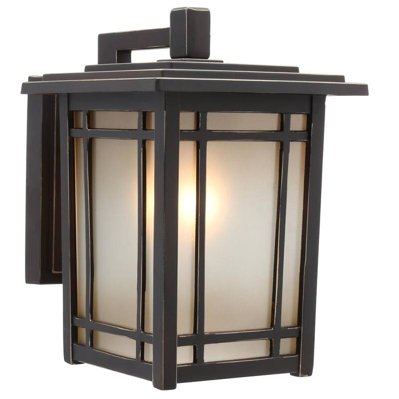 Colección de Decoradores para el Hogar Port Oxford 10.6 pulgadas 1-Luz Aceitado Avellano Farol de Pared Exterior Cableado con Lámpara No Incluida - 23212