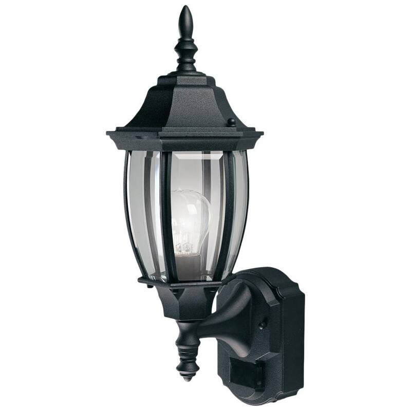 Linterna de pared negra de granja con sensor de movimiento Hampton Bay Alexandria de 17.3 pulgadas, con cableado duro, sin foco incluido - HBI-4192-BK