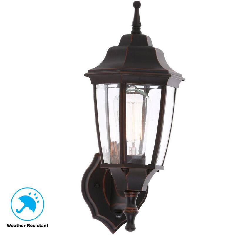 Luz de pared para exteriores Hampton Bay de 14.5 pulgadas, 1 luz en color bronce aceitado con cableado duro al anochecer con el amanecer, con farol sin bombilla incluida - BPP1611-ORB