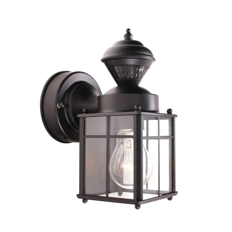 Hampton Bay Bayside 9.5 pulgadas. Linterna de Pared Exterior con Sensor de Movimiento para Granja, color Negro, con Cableado Duro, No Incluye foco - HB-4132-MB