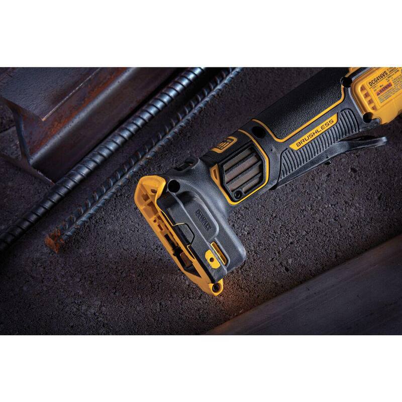 Amoladora angular inalámbrica DEWALT 20V sin escobillas de 4-1/2 a 5 pulgadas con velocidad variable y ventaja FLEXVOLT (solo herramienta) - DCG416VSB