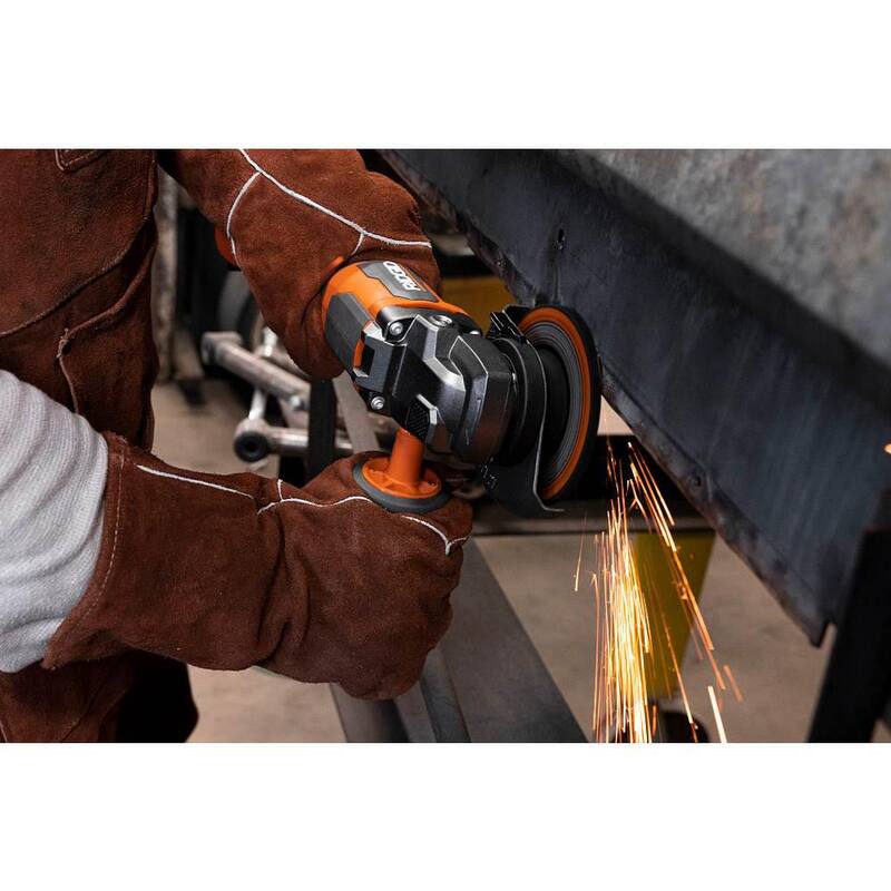 Amoladora Angular Inalámbrica RIDGID 18V con Tecnología Brushless de 4-1/2 pulgadas. Incluye Batería de 4.0 Ah y Cargador - R86047KN