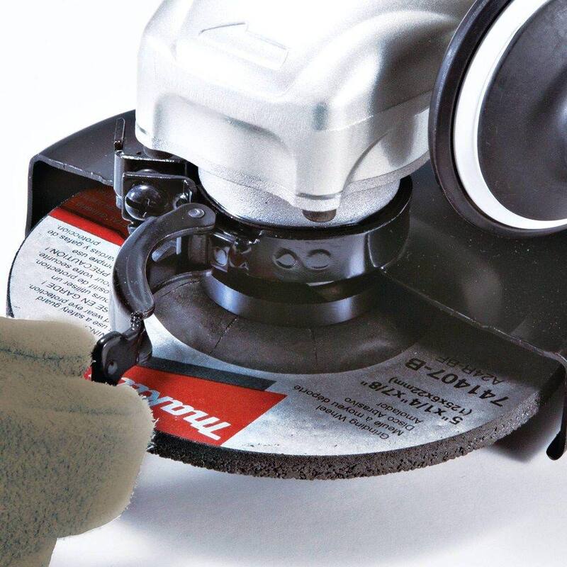 Makita 12 Amperios 5 pulgadas Amoladora angular de alta potencia SJS II - GA5042C