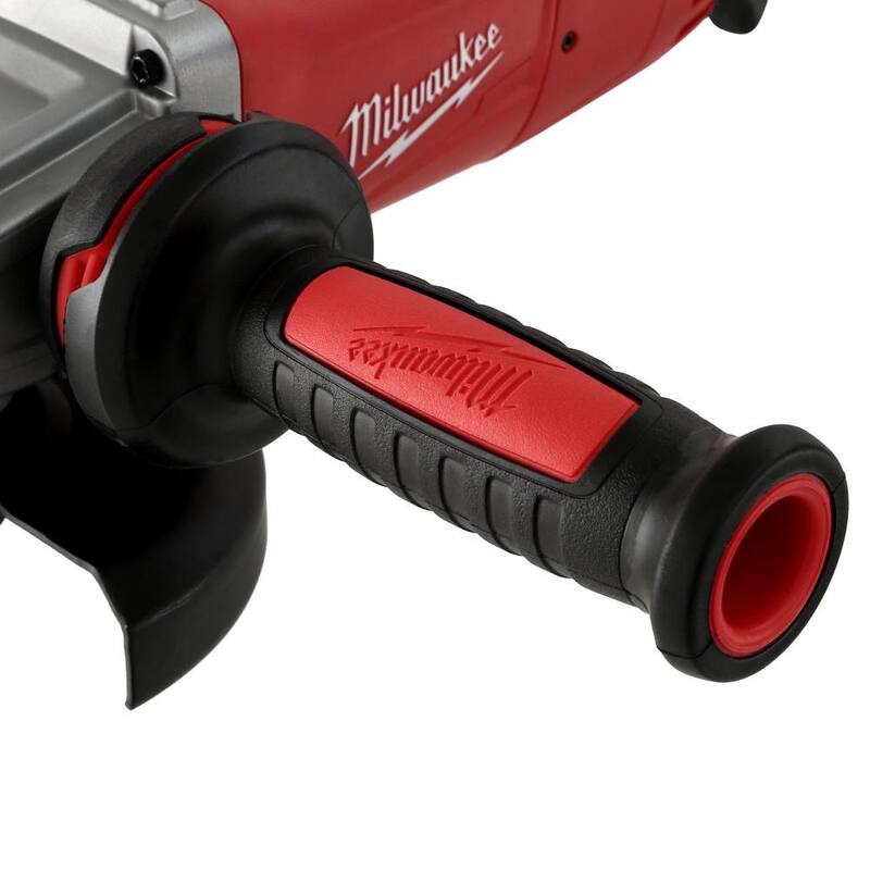 Esmeriladora angular pequeña Milwaukee de 13 amperes y 5 pulgadas con agarre de gatillo - 6124-31