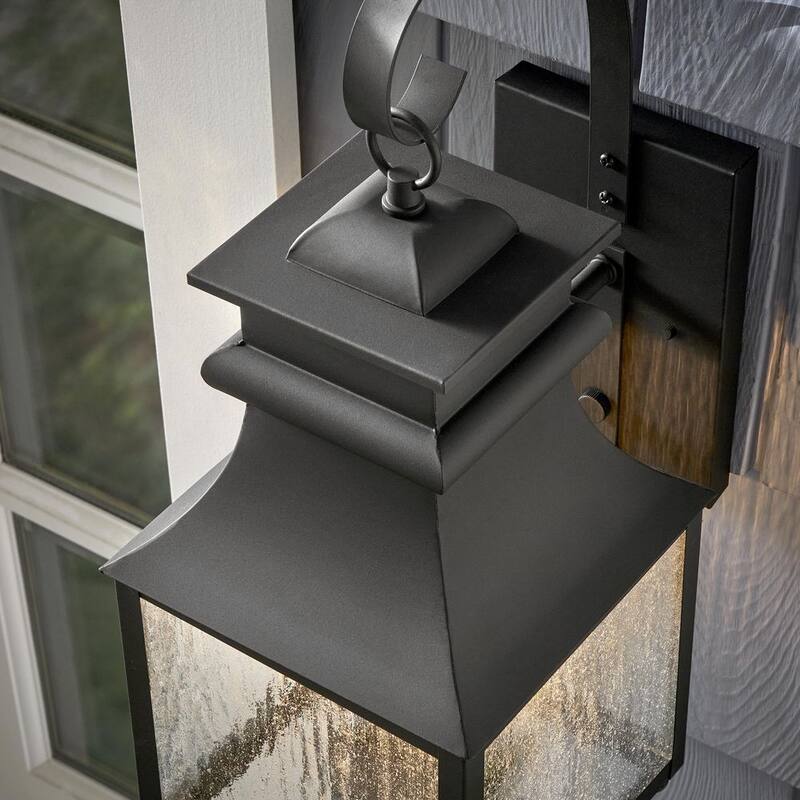Colección de Decoradores para el Hogar Rainbrook 18 in. Aplique de luz de pared para exteriores de 2 luces en negro mate con vidrio sembrado - 13654