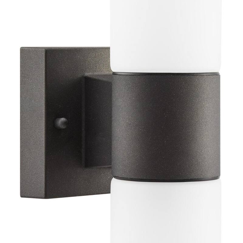 Luz de pared exterior cilíndrica Hampton Bay Hartford de 14.25 pulgadas en color negro millenium con LED inteligente cableado alimentado por Hubspace - KIF1602LX-01/BK