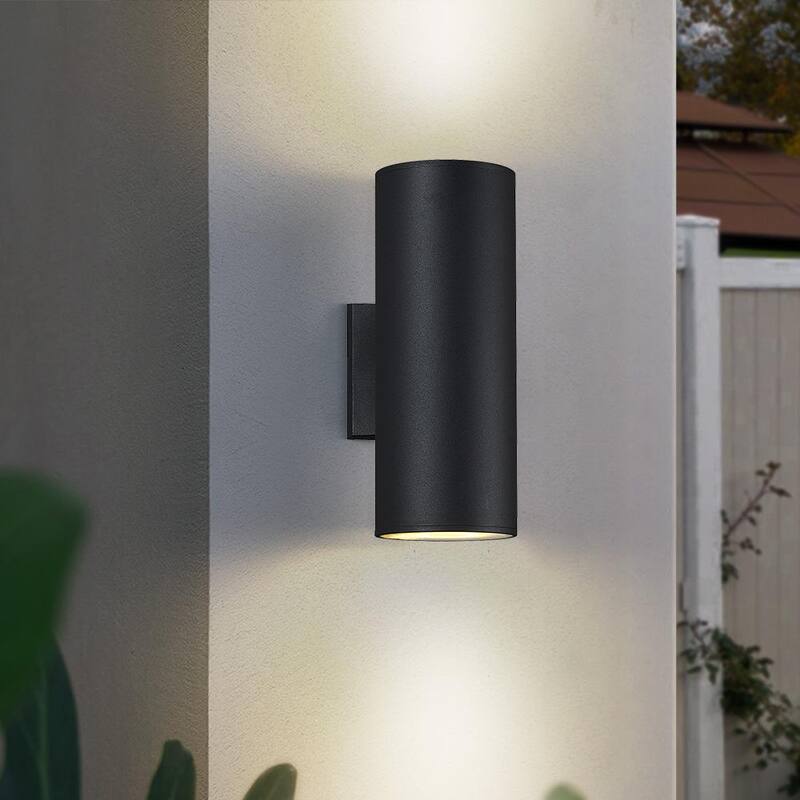 Verdadero FINE Wolfgang 11 pulgadas Negro LED 18-Watt Linterna de Pared para Exteriores con Luz Arriba-Abajo - TD60005W
