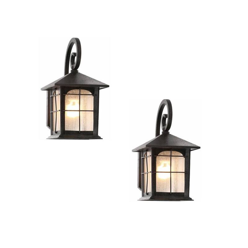 Colección de decoradores para el hogar Brimfield 12.75 pulgadas. Linterna de luz exterior de pared 1 luz de hierro envejecido con pantalla de vidrio transparente sembrado - paquete de 2