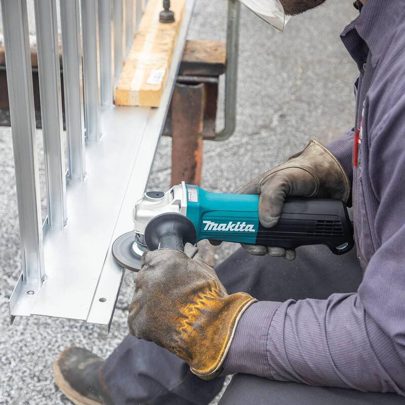 Amoladora angular de interruptor de paleta Makita de 4-1/2 pulgadas / 5 pulgadas - GA5052