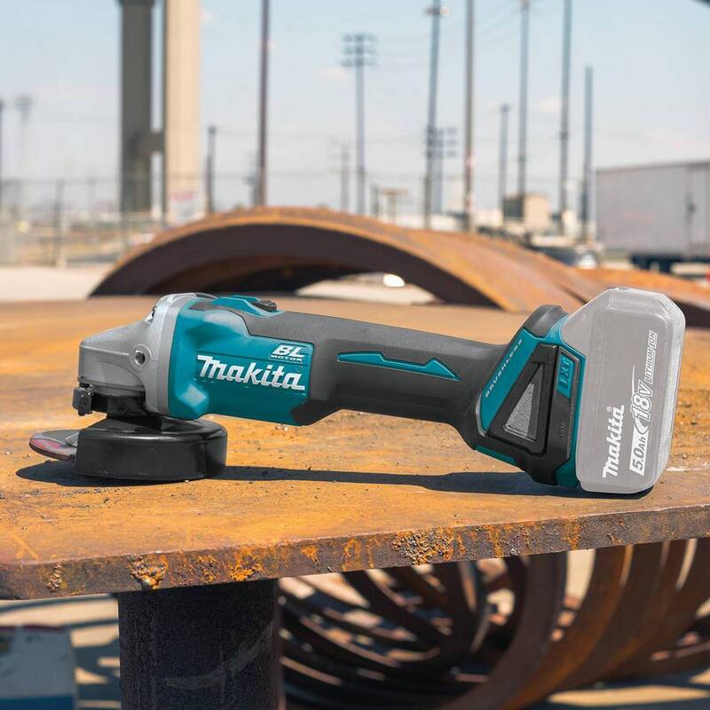 Makita 18V LXT Amoladora angular inalámbrica sin escobillas de litio 4-1/2 / 5 in. con freno eléctrico (sólo herramienta) - XAG09Z
