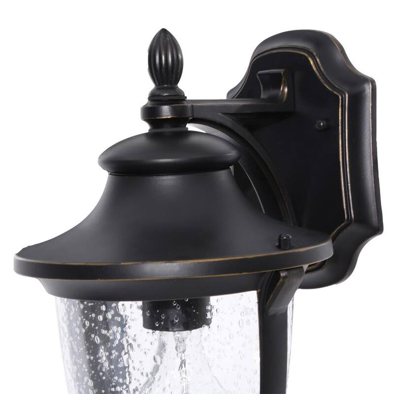 Colección de decoradores para el hogar Wilkerson 16.25 pulgadas 1-Light Linterna de pared exterior con cableado duro en negro con sin foco incluido - 23452