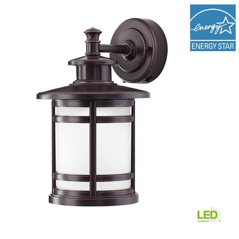 Colección de Decoradores del Hogar 13 pulgadas Linterna de Pared Exterior con Sensor de Movimiento LED Integrado en Bronce Frotado con Aceite - Conexión Dura - JAQ1691L-2