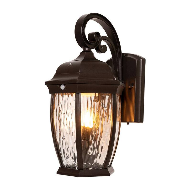 Colección de decoradores para el hogar 16.1 pulgadas. Linterna de pared exterior con sensor de movimiento integrado y amanecer a anochecer, luz LED integrada en bronce. Bombilla parpadeante - FL-380HD.