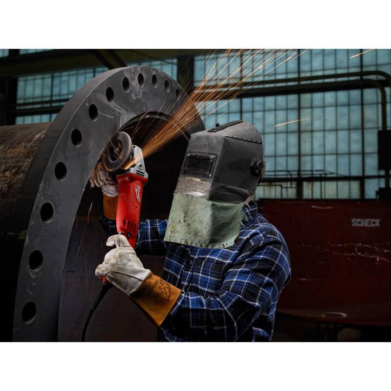 Milwaukee 11 Amp 5 pulgadas AC/DC Mini Amoladora Angular con Agarre de Gatillo - 6121-31A