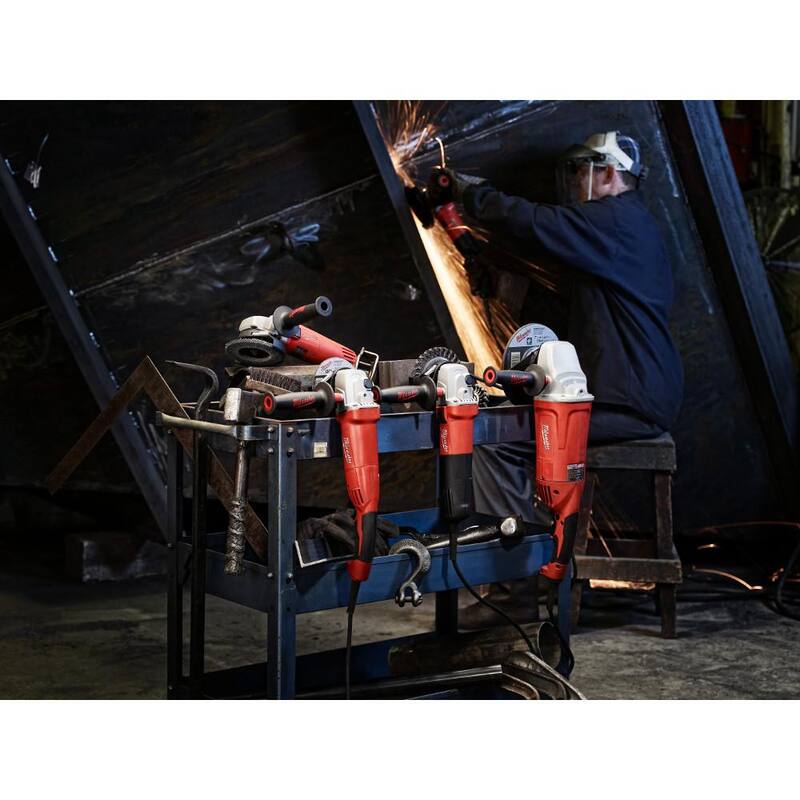 Milwaukee 11 Amp 5 pulgadas AC/DC Mini Amoladora Angular con Agarre de Gatillo - 6121-31A