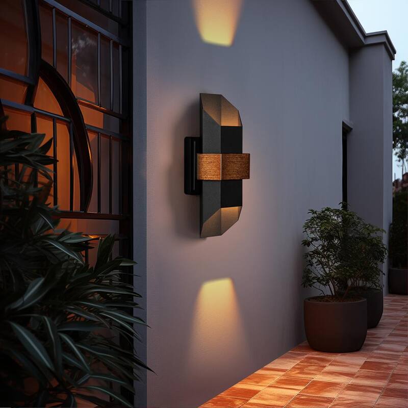 Lámpara de Pared Exterior Integrada LED Negro Hexagonal Arriba y Abajo LamQee 14.6 in. (Paquete de 2) - 06FTL0269ABK