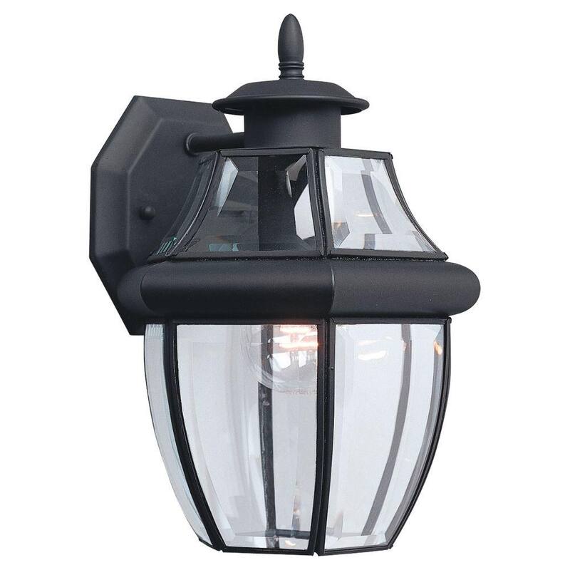 Lámpara de pared exterior tradicional negra de un solo foco Generation Lighting Lancaster - 8038-12