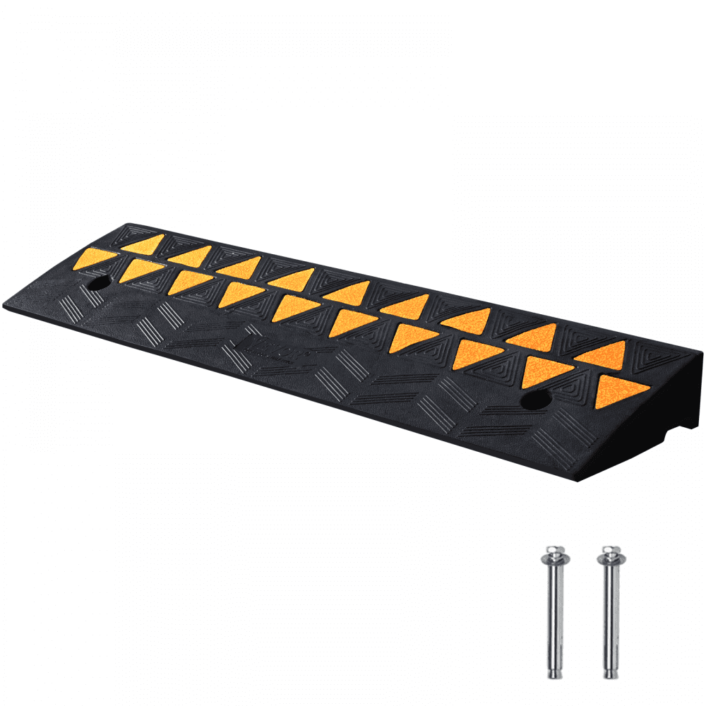 VEVOR Rubber Curb Ramp 3.7" Rise Height Sidewalk Curb Ramp, 10" Width 39.4" Length Driveway Ramp for Curb, 15T Heavy Duty Rubber Ramp for Forklifts, Trucks, Buses, Cars, Wheelchairs, Bikes - SJDLYPDGB139420KPV0