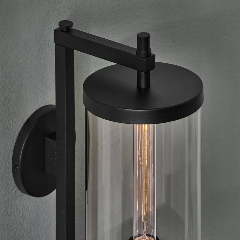 Hampton Bay Lisbon 15.88 pulgadas 1 luz negra Accesorio de luz de pared para exteriores con vidrio transparente - BAL-814