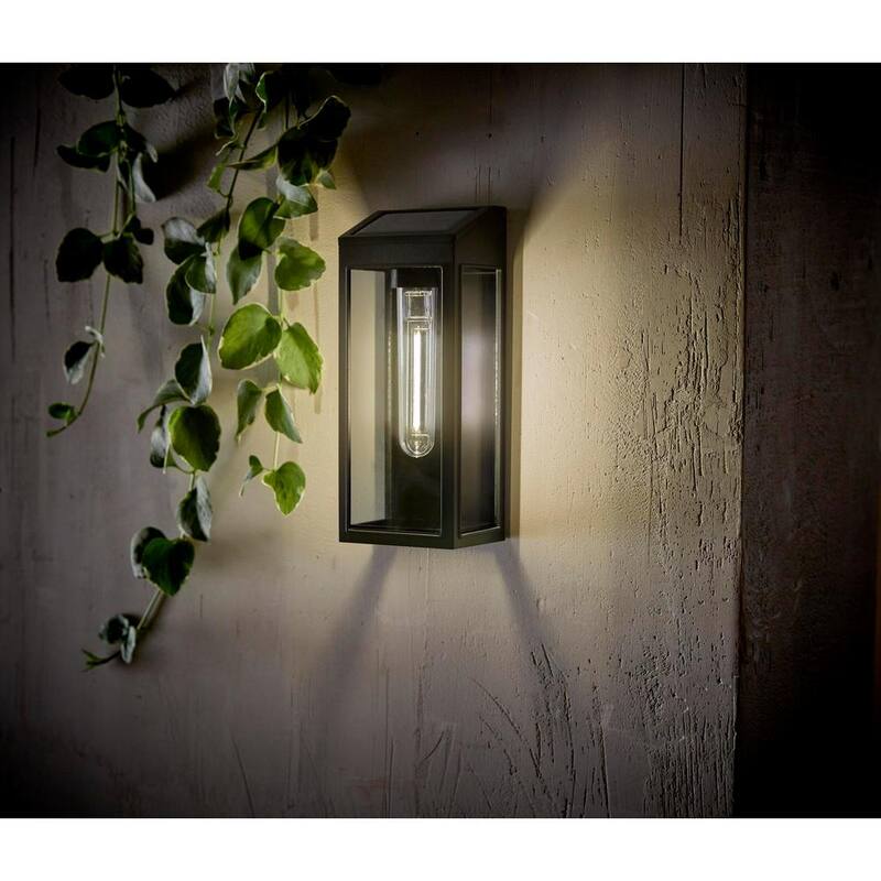 Luz de pared exterior solar LED negra Hampton Bay; 10 lúmenes - 92350-904