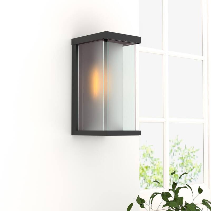 Lámpara de pared de linterna exterior Maxax Montpelier 12.8 pulgadas H 1 luz negra con cableado duro de atardecer a amanecer - 2264/1W