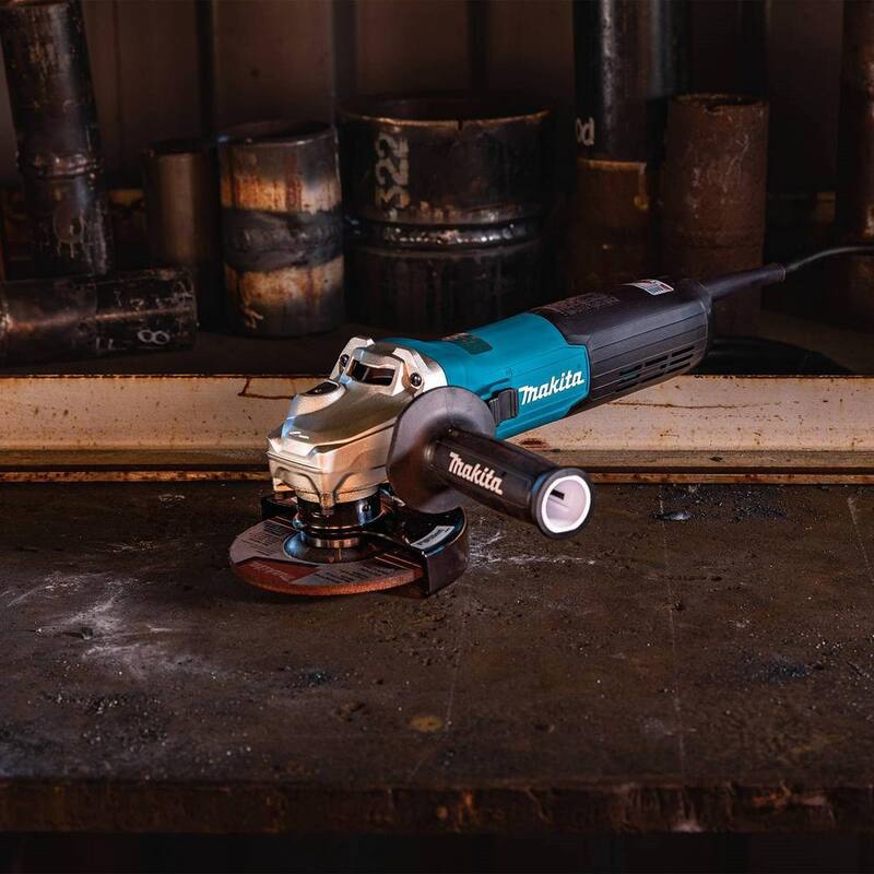 Esmeriladora angular con cable de 5 pulgadas Makita - GA5090