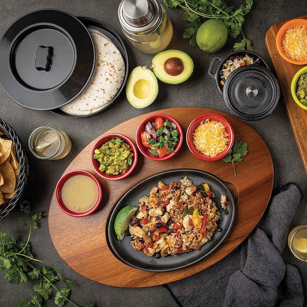 Tablecraft Sizzle Platter, Cast Iron, 9.25x6.875x0.75 - 10746
