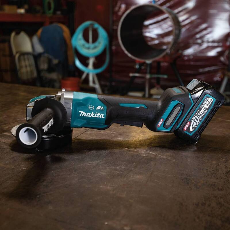 Makita 40V max XGT Amoladora Angular Inalámbrica Brushless de 5 pulgadas con Interruptor Paddle X-LOCK, con Freno Eléctrico (4.0Ah) - Kit GAG13M1