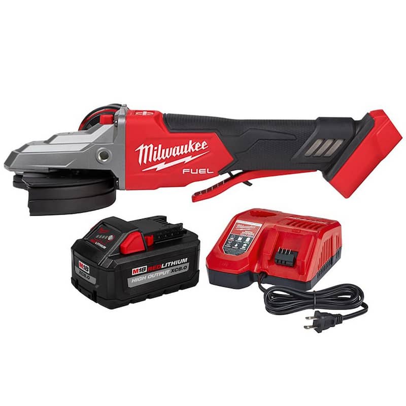 Milwaukee M18 FUEL 18-Volt Lithium-Ion Brushless Cordless 5 pulgadas Amoladora con Freno de Cabeza Plana con Batería de 8.0 Ah y Cargador - 2886-20-48-59-1880