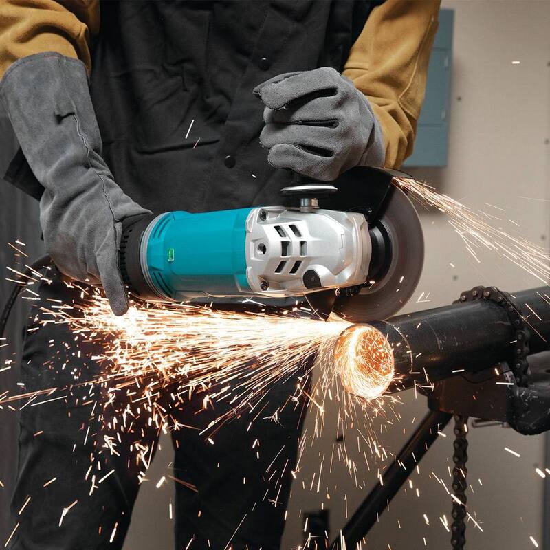 Amoladora angular con cable Makita de 7 pulgadas con AFT y freno - GA7070X1