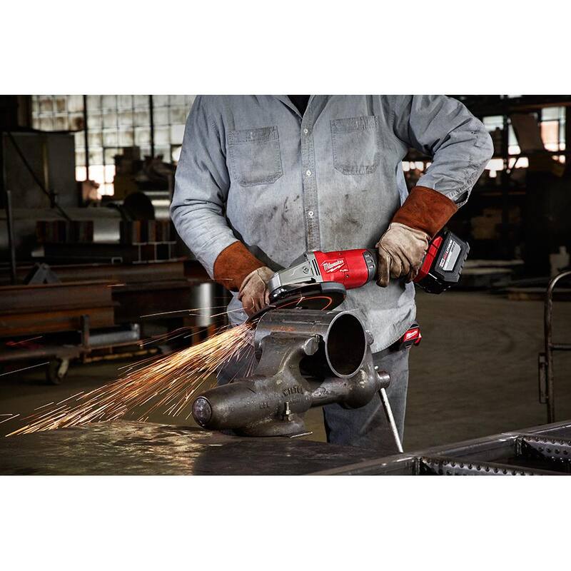 Esmeriladora angular inalámbrica Milwaukee M18 FUEL de 18 voltios con tecnología de iones de litio sin escobillas de 7 pulgadas/9 pulgadas con kit de inicio de 8.0 Ah - 2785-20-48-59-1880