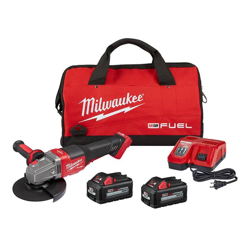 Rectificadora inalámbrica Milwaukee M18 FUEL 18V de iones de litio sin escobillas de 4-1/2/6 pulgadas, kit con interruptor de paleta, llave de impacto de 1/2 pulgadas y 2 baterías - 2980-22-2855-20.