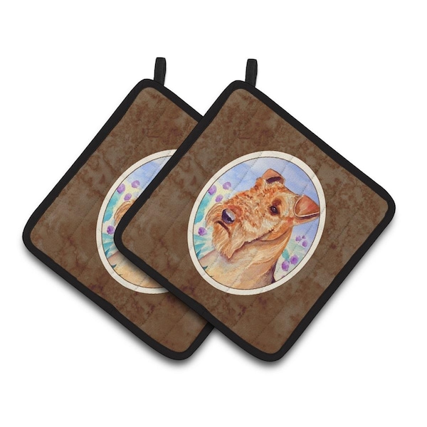 Carolines Treasures Airedale Terrier in Flowers Pair of Pot Holders - 7007PTHD