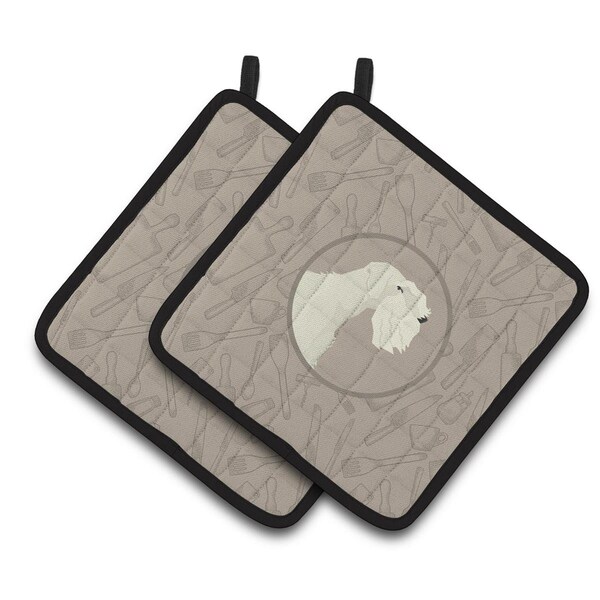 Carolines Treasures Sealyham Terrier In the Kitchen Pair of Pot Holders - CK2208PTHD