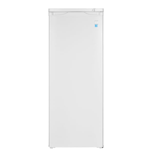 Avanti 5.8 cu. ft. Upright Freezer, Five Wire Shelves, White - VFM58B0W