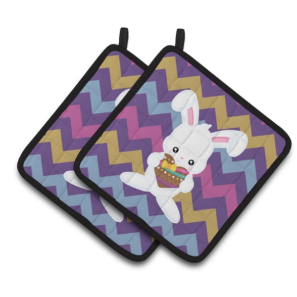 Carolines Treasures Easter Rabbit With Chocolate Heart Pair of Pot Holders - BB6901PTHD