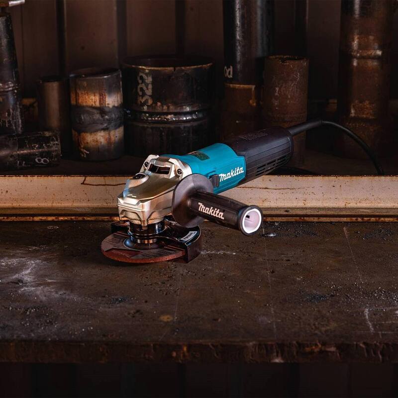Esmeriladora Angular con Cable Makita de 5 pulgadas - GA5092