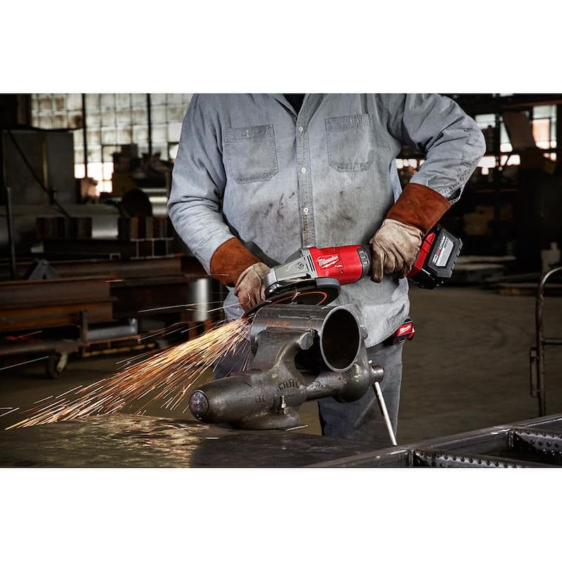 Milwaukee M18 FUEL 18-Volt Lithium-Ion Brushless Cordless 7 in./9 in. Angle Grinder con Taladro Percutor M18 FUEL - 2785-20-2904-20