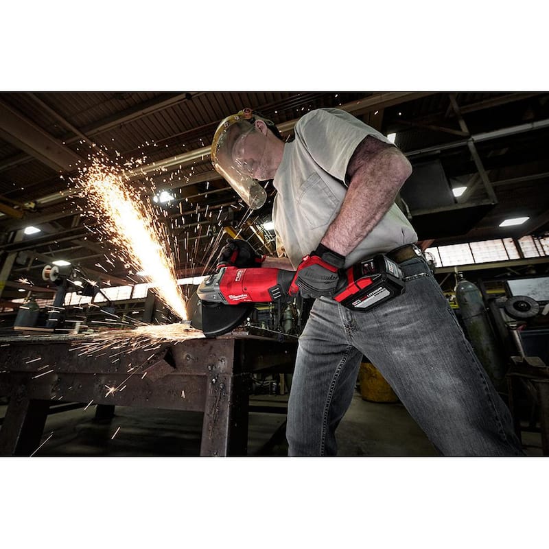 Milwaukee M18 FUEL 18-Volt Lithium-Ion Brushless Cordless 7 in./9 in. Angle Grinder con Taladro Percutor M18 FUEL - 2785-20-2904-20