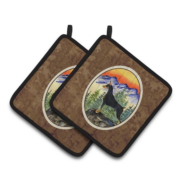 Carolines Treasures Doberman Pair of Pot Holders, 7.5 x 3 x 7.5 in. - SS8284PTHD