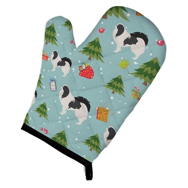 Carolines Treasures Christmas Japanese Chin Oven Mitt - BB4861OVMT