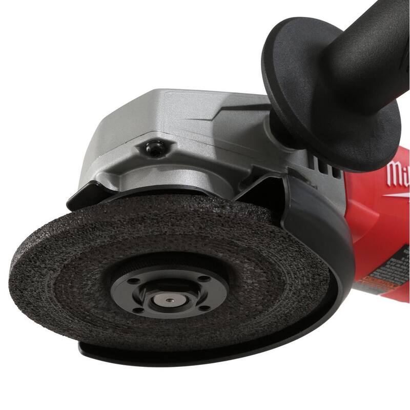 Rectificadora angular pequeña Milwaukee de 11 amperios con interruptor de paleta con bloqueo - 6142-30