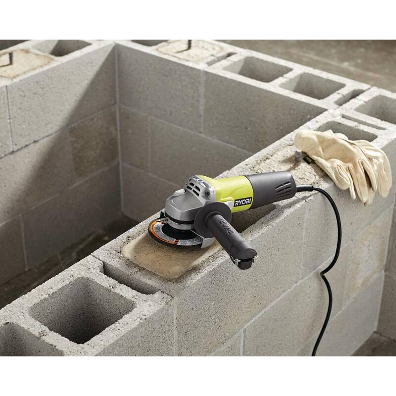 Amoladora angular con cable de 5.5 amperes y 4-1/2 pulgadas RYOBI - AG4031G