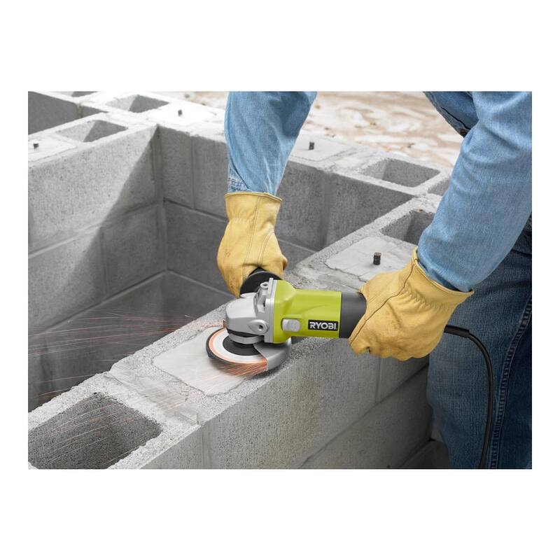 Amoladora angular con cable de 5.5 amperes y 4-1/2 pulgadas RYOBI - AG4031G