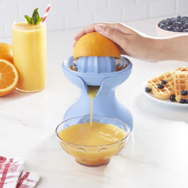 Rise By Dash CITRUS JUICER BLUE 10OZ - RCJ100GBSK04