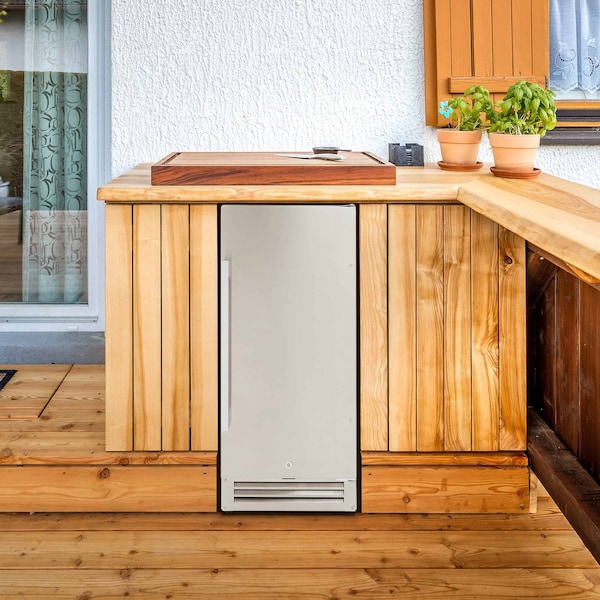 Avanti 2.9 cu. ft. Outdoor Built-In Refrigerator, Stainless Steel - OR1533U3S