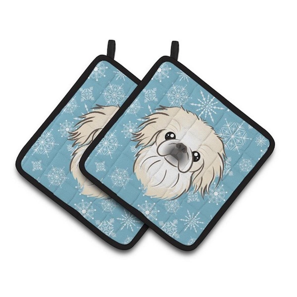Carolines Treasures Snowflake Pekingese Pair of Pot Holders, 7.5 x 3 x 7.5 in. - BB1655PTHD