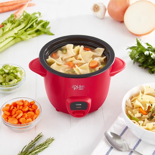 Rise By Dash Everyday Red 2 cups Rice Cooker - RRCM100GBRR04