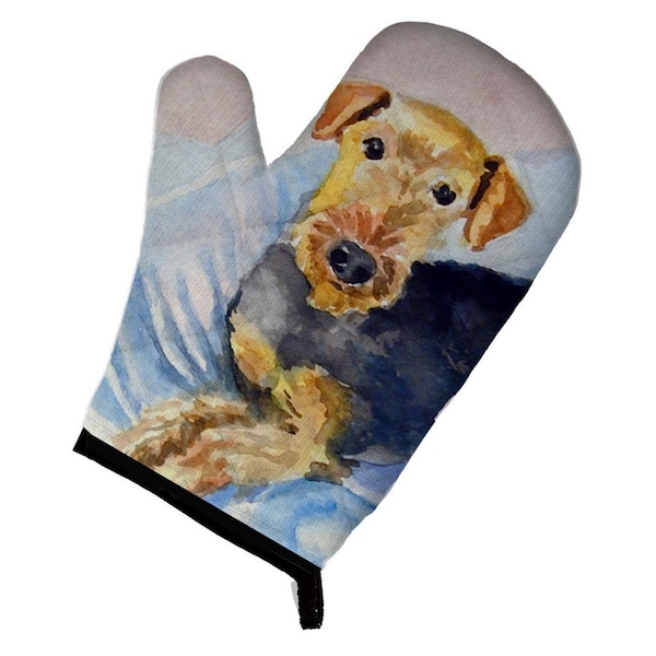 Carolines Treasures Cozy Airedale Terrier Oven Mitt - 7335OVMT