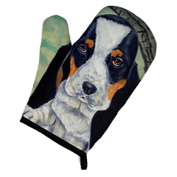 Carolines Treasures Basset Hound on the branch Oven Mitt - 7002OVMT